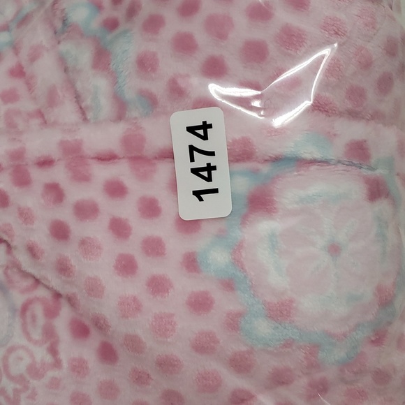 Jasmine Rose plush cozy Robe - SZ M - Picture 6 of 6